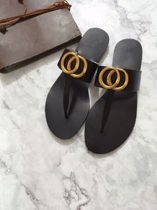 Tasarımcı Kadın Terlik Erkekler Terlik Dişli Dipler Flip Flops Kadın Lüks Sandalet Moda Nedensel Flip Flop Boyutu 35-42 Kutu