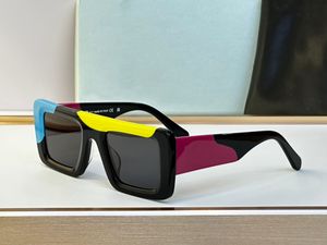 Okulary przeciwsłoneczne dla mężczyzn projektanci 1069 Style anty-Ultrafiolet Retro Plate Square Frame Random Box 073I