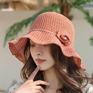 Berets 2023 Summer Flower Weave Fisherman Hat For Women Outdoor Beach Fishing Sunscreen Sun