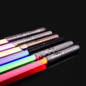 LED Light Sticks RGB Metal Dziewienia Świata Laser Miecz Sabre Espada Brinquedos Sabre de Luz Juzuetes Kpop Lightstick Zabawki Oyuncak 230718