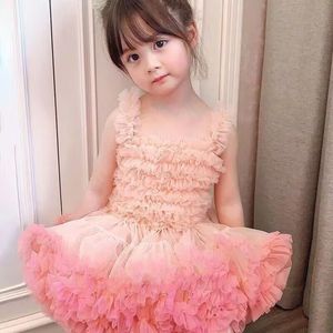 Flickor Princess Dress Little Girl Pengpengsha Cake Kirt Festival Ballet Dance Performance Dress Children's Dress kjol