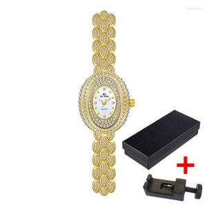 Wristwatches Korean Version Retro Oval Dial Gold Silver Full Diamond Women's Watch Elegant Chain Quartz Waterproof Brand Womens