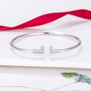 Luxusarmband Mode 18K Gold und Silber reines Armband Geschenke für Frauen Hochzeitsarmbänder Designer für Frauen