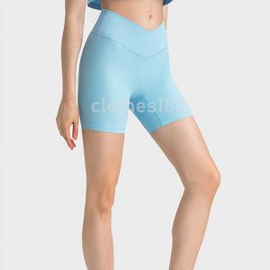 Personalità della moda Pantaloncini da yoga da donna Leggings firmati Pantaloncini da badminton da palestra adatti per aerobica all'aperto sport da vacanza leggings da corsa dk391