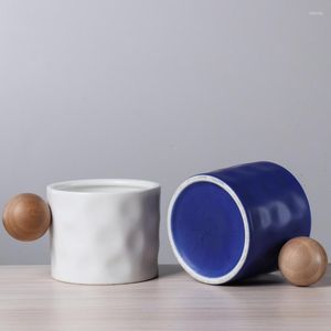 Mugs Ins Ceramic Mug Design Sense Spherical Wooden Handle Water Cup High Appearance Level Couple Coffee Event Gift Cups Diy