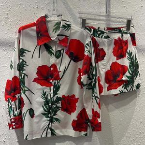 Kvinnors spårningsdräkter Red Roosarosee Fashion Cotton Twinset Vintage Turn-Down Collar Print Blus Shorts Resort Suits Set 2023 Spring Summer