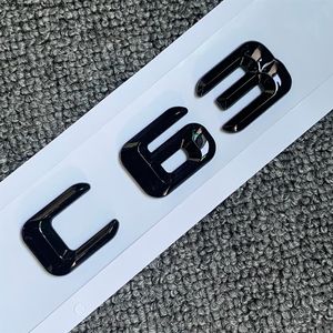 Dimensioni originali Coda posteriore per auto Emblema Numero lettere Adesivo per auto per Mercedes Benz C63 C 63 Argento cromato Nero opaco309v