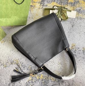 2023 Fashion purse Women Totes Shoulder bags The handbag is equipped with a handle that be adjusted, detachable shoulder straps that can be lifted by hand, shoulder