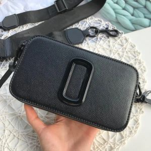 Marka Kadınlar Moda Omuz Çantası Trend bayanlar yumuşak tutamak fermuar mektubu küçük kare cüzdan çanta tasarımcı çanta çantası