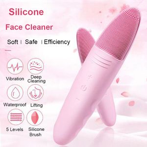 Rengöringsverktyg Tillbehör Electric Face Cleanser Silikon Face Cleaner Deep Cleaning Brush Vibration Massager Drawing Skin Care Tool Waterproof 230718