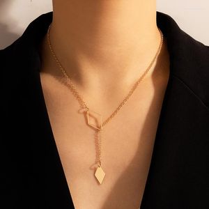 Pendant Necklaces Simple Style Hollow Geoemtry Neckalce For Women Charms Allloy Metal Adustable Jewelry Accessories Collar 17004