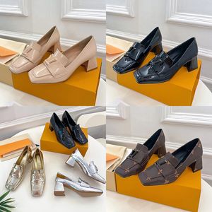 2023 neues Luxus-Design, modische Vintage-Loafer-Absatz-Sandalen für Damen, 100 % Leder, lässig im Freien, bequeme High-Heel-Schuhe für Damen, flacher Mund, klobige Absätze