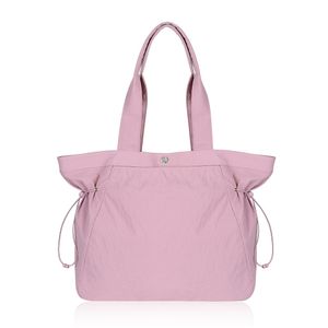 Designer di lusso Cross Body Totes Borsa da spiaggia Borsa a tracolla grande da donna Borse ascellari Borsa a mano da città da città in nylon di qualità 7A Borsa a mano estiva da uomo Pochette