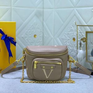 pochetes de designer em relevo bolsa de corrente feminina bolsa de couro crossbody mini bumbag carteira de alta qualidade homens e mulheres bolsa de cinto bolsa de ombro de lazer