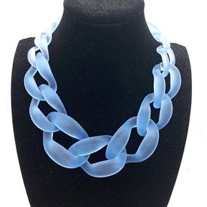 Suç Chokers Toptan Akrilik Buzlu Uzun Kolye Bohemian Chunky yaka Kolye Kadınlar Bijoux Moda Aksesuarları