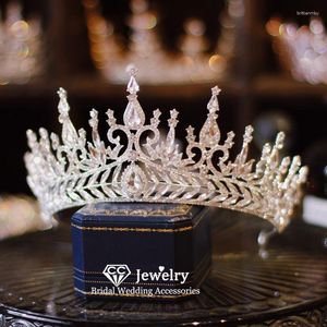 Grampos de cabelo Tiaras e Coroas Acessórios de casamento Cocar de noiva Enfeites de noivado Diademas de cristal Concurso Coronets Presente QS33