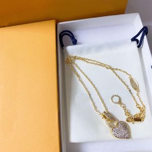 Kvinnors designers hänge halsband kristallhjärta halsband jubileum present mode hänge smycken 2 stilar med box294t