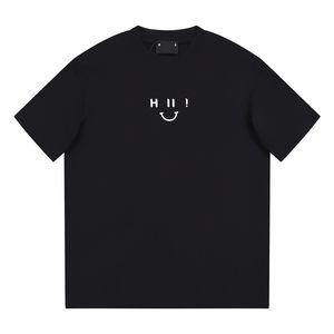 Lüks Tasarımcılar Kadınlar İçin T-Shirts B Tasarımcı Gömlekleri Erkek Polos Top Nefes Alma Tullular Bayanlar Kısa Kollu Yaz Giysileri CXD2307184