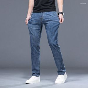 Męskie dżinsy Summer Loose Lose Lose Denim Pants Autumn Mash