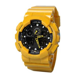 Luxury Men Watch Watch LED Fashion Sport Watches Style Gumowy pasek Gumowy Montre Homme240c