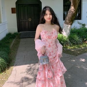 Casual Dresses Summer Pink Fragmented Flower Strap Dress Women's Waist Slim Mid Length Break Kikyo Skirt