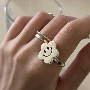 925 Sterling Srebrny geometryczny nieregularny kwiat uśmiechu się pierścienie twarzy dla kobiet Bohemian Retro Regulowany zabytkowe pierścień osobowości