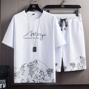 Mens Trailtsits Yaz Giyim 2 Parça Erkek Kısa Kollu Tshirt Şort Moda Baskılı Desen Ultra Desenli Sportswear 230718