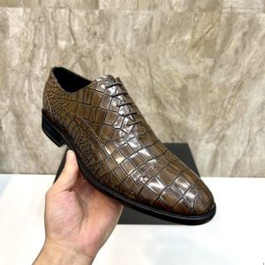 Män 5A Original Designer Dress Shoes Lace Up Oxfords Handmade Brogue Style Paty Leather Wedding Luxurious Flats Oxford Formella män