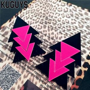 KuguysファッションジュエリーOorbellen Acrylic Pink Large Earrings for Women Pendientes Geometry Triangle Stud Earring DJ DS Brincos262b