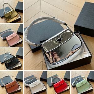 パードデザイナーバッグCleo Hobo Bagsハンドバッグクラシック女性滑らかなレザークロスボディトートバッグブラックカプレーゼバッグファッションクラッチ女性ピンクグリーンブラック