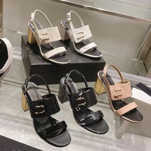 2023 designer de luxo cor pura sandálias de salto super alto feminino 100% linha de couro sapatos de passarela da moda sapatos de salto alto sexy femininos sandália de dedo aberto oco tamanhos 35-40