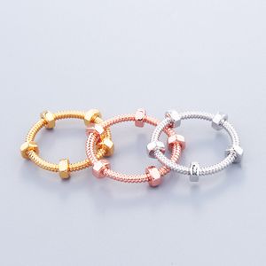 Pequeno amor 18 K ouro rosa parafuso prata anel pulseira para mulheres homens conjunto de tênis de luxo Moda unissex designer de joias Mulheres joias presentes de festa Acessórios Casamento legal