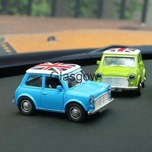 Decorações de interiores 1pc Toy Cars Models Alloy Car Interior Decoration Baby Kids Toys Children Gifts for Mini Cooper JCW One S Car Styling Ornaments x0718