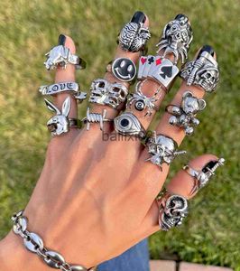 Bandringe Ins Gothic Punk Herz Frosch Schädel Ringe für Frauen Männer Vintage Gothic Spinne Kaninchen Lächeln Fe Ring Paar Modeschmuck Geschenk J230719