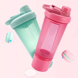 Bottiglie d'acqua Donna Sport Whey Protein Shaker Bottiglia Bottiglia d'acqua Ragazza BPA Free Leak Proof Gym Fitness Training Sport Nutrition Bottle 230718