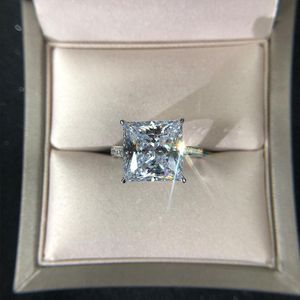 Настоящие серебряные 925 ювелирные изделия 12 -мм лаборатория Moissanite Diamond Wedding Congeding Rings для женщин Связь на валентинки кольцевые подарки268R