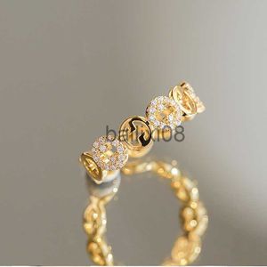 Band Rings 2023 Platerad Trendy Light Luxury Justerbar Ring Women's Niche Design Word Fashion Personlighet PECHEAT RING SMYELLT J230719