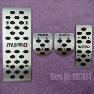 Accessories For Nissan Tiida Sylphy March Livina Sunny Qashqai Teana NISMO AT MT Accelerator brake Foot Rest Pedal Pad Sticker239N