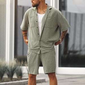 Herrespår på våren Summer Short Sleeve Button Shirt and Shorts Suits Men's Clothing Fashion Loose Geometric Print Two Piece Set for Men 230718