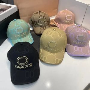 디자이너 Casquett Baseball Cap 디자이너 모자 럭셔리 볼 캡 격자 무늬 오리 혀 모자 혀 캡 편지 자수 스포츠 골프 여행 백 기질 모자