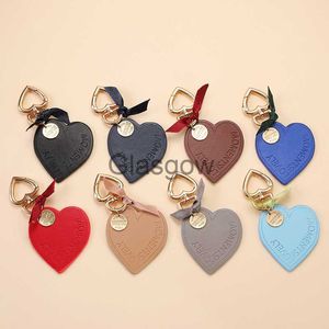 Car Key Ins Korea Love Leather Key Chain Heartshaped Car Key Ring Chain Men and Women Couple Backpack Bag Pendant x0718