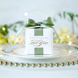 Present Wrap Wedding Favors Box Souvenirer med bandgodis för dopande Baby Shower Birthday Event Party Supplies 220919 LL