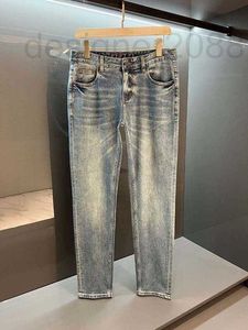 Mäns jeansdesigner 2023SS Spring/Summer New Product Pull Fashion Slim Fit Wash Light Pants 8nm2