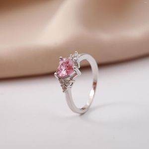 Wedding Rings UFOORO Pink Heart Zircon Lady Ring Engagement Sweet Romantic Bride Women Gift