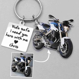 Car Key Photo Keychain Custom Ride Safe Keychain Motorbike Bike Car Pendant Keyring Photo Gift for Him New Driver Trucker Gifts x0718