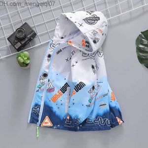 Coat 2023 Spring and Autumn Boys 'Coats Printed Cartoon Artolet Rodyed Hooded stack stack