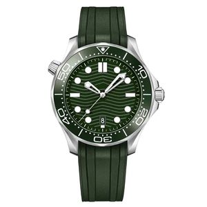 Mens Watch Designer de aço inoxidável safira à prova d'água 42mm triangular pit anel externo movimento mecânico relógios pulseira de borracha relógios de pulso de negócios