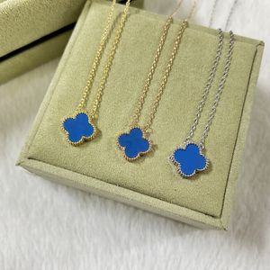 DesignerLuxurys Necklace Four-leaf Clover Necklaces Women Chain Couple Jewelry Leisure Style Personalized Soft Enamel Engraved Classic Collarbone