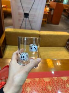 Vinglas 250 ml Creative Dice Glass Water Coffee Cup Inlay The Into A Hand Blown Whisky Bubble Tea S 230719