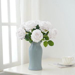 Flores decorativas Útil Rosa Artificial Fácil de Cuidar Com Folhas Verdes Tecido de Seda Falsa Simulação Flor Pography Prop